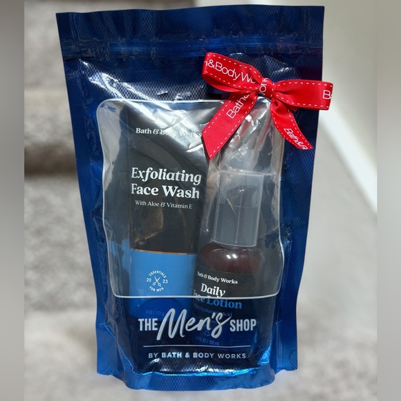 Bath & Body Works Other - NEW Bath & Body Works Men’s Face Care Set Exfoliating Wash Daily Lotion Moisture